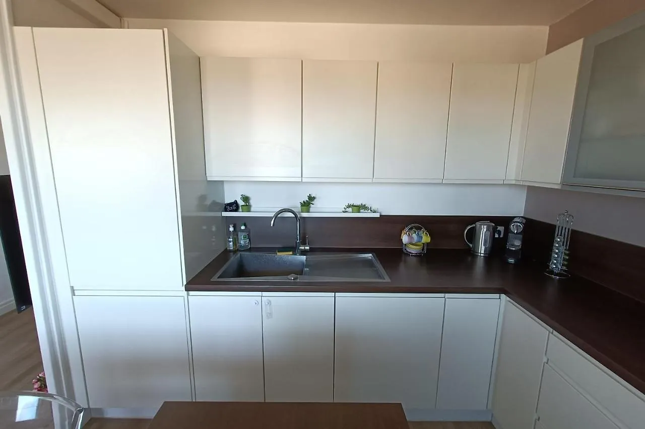 Spacious And Bright Cocoon Near The Sea 방돌 0*,  프랑스